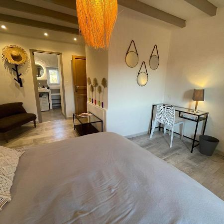 Chambres D Hotes Le Mas Julien Piscine Chauffee Adult Only Orange  Zewnętrze zdjęcie