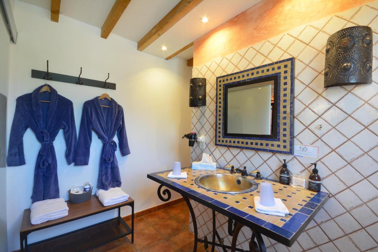 Chambres D Hotes Le Mas Julien Piscine Chauffee Adult Only Orange  Zewnętrze zdjęcie
