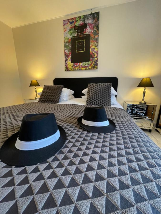 Chambres D Hotes Le Mas Julien Piscine Chauffee Adult Only Orange  Zewnętrze zdjęcie