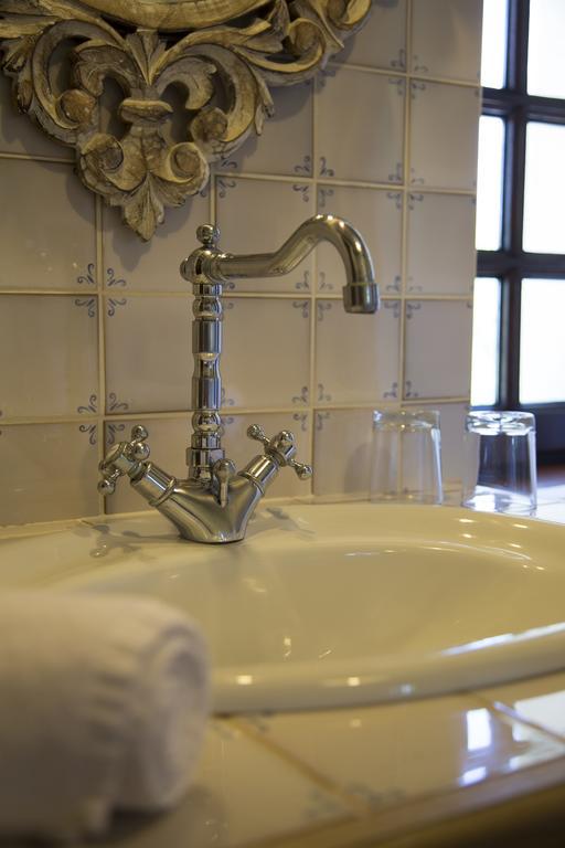 Chambres D Hotes Le Mas Julien Piscine Chauffee Adult Only Orange  Pokój zdjęcie